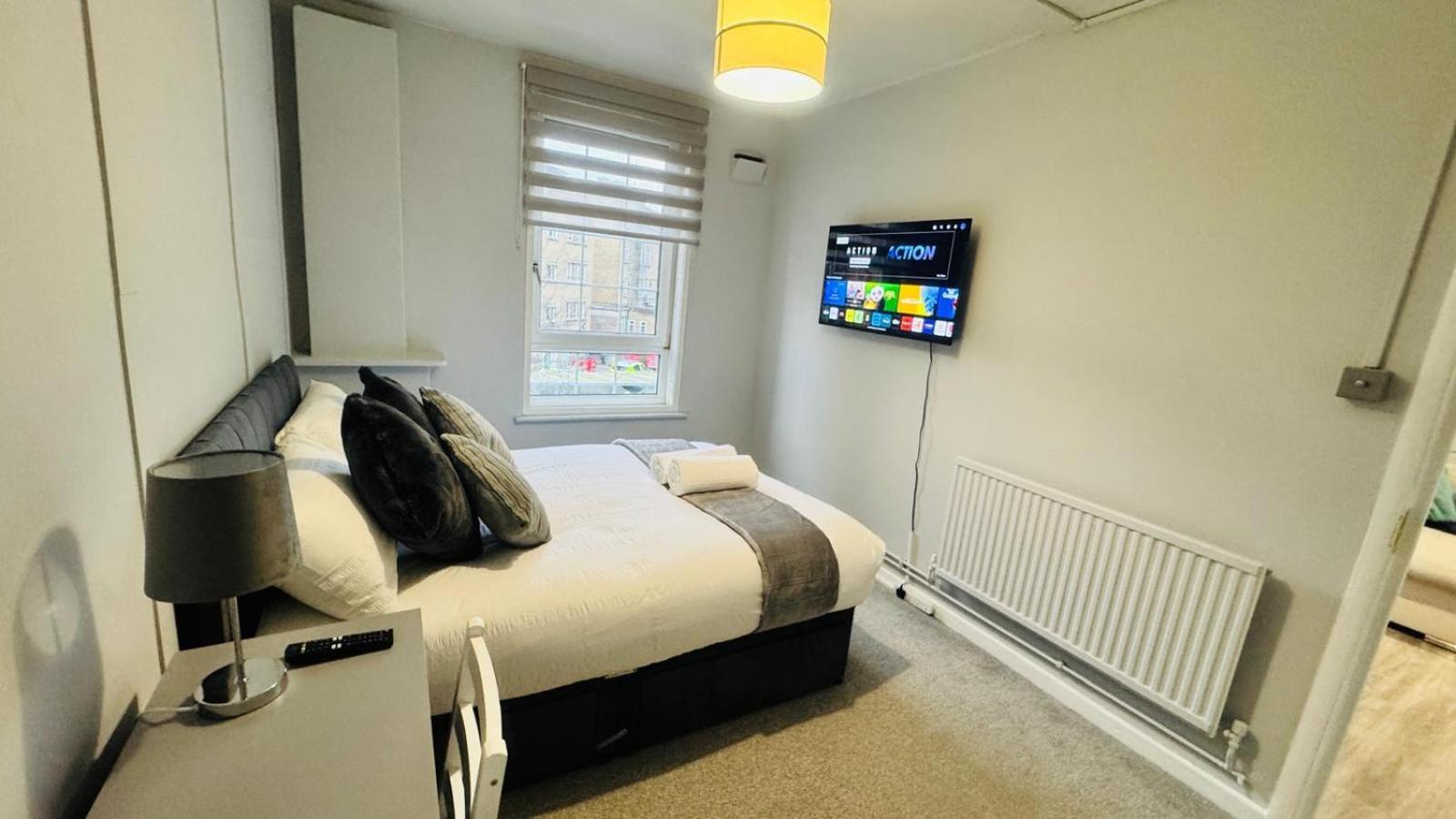 Gorgeous Rooms Near Canary Wharf Лондон Экстерьер фото